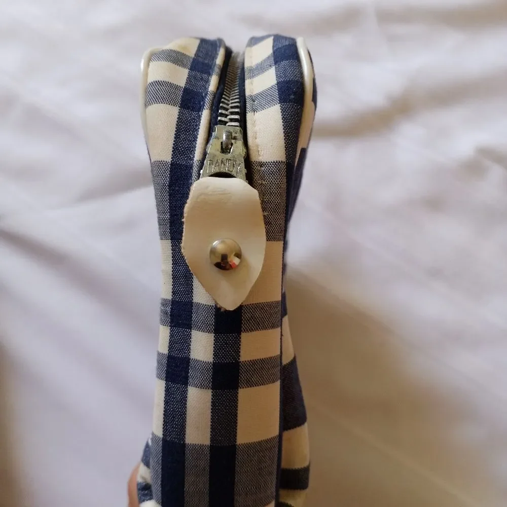 VTG Plaid toiletries bag